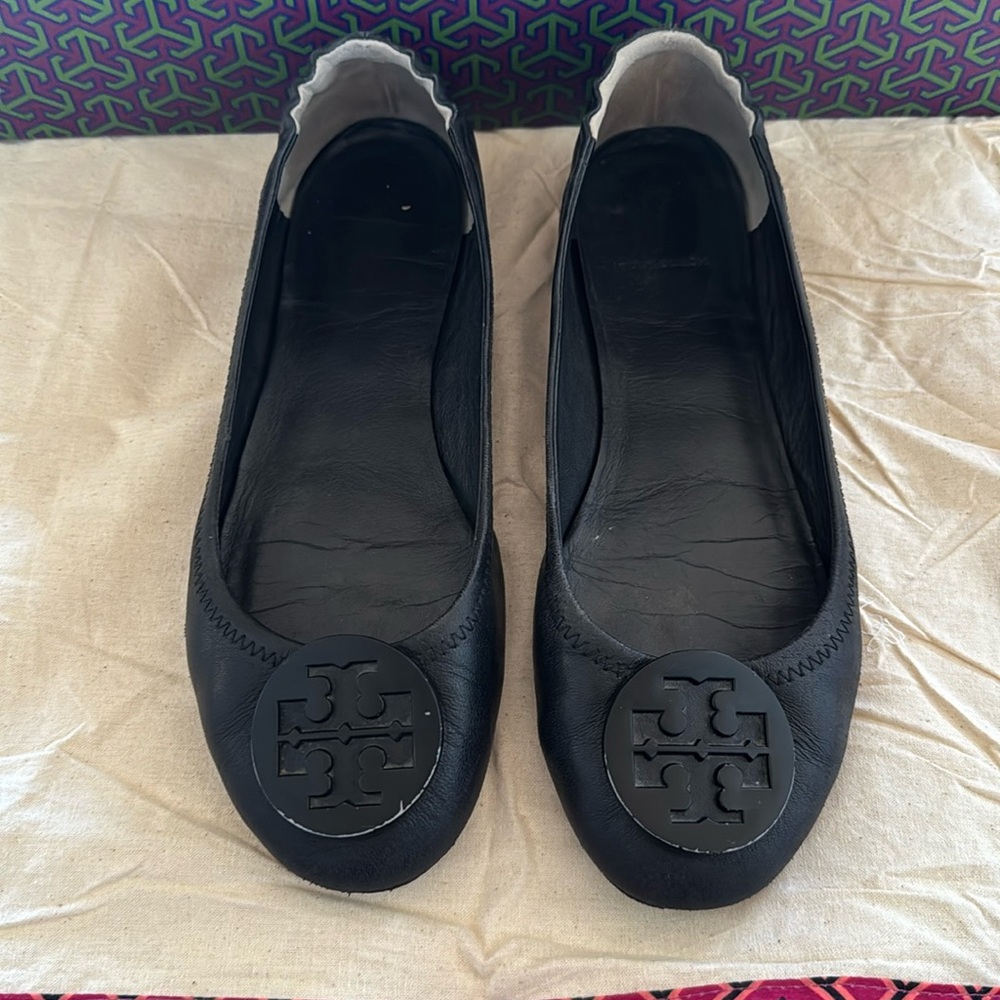 Tory Burch black flats size 9
